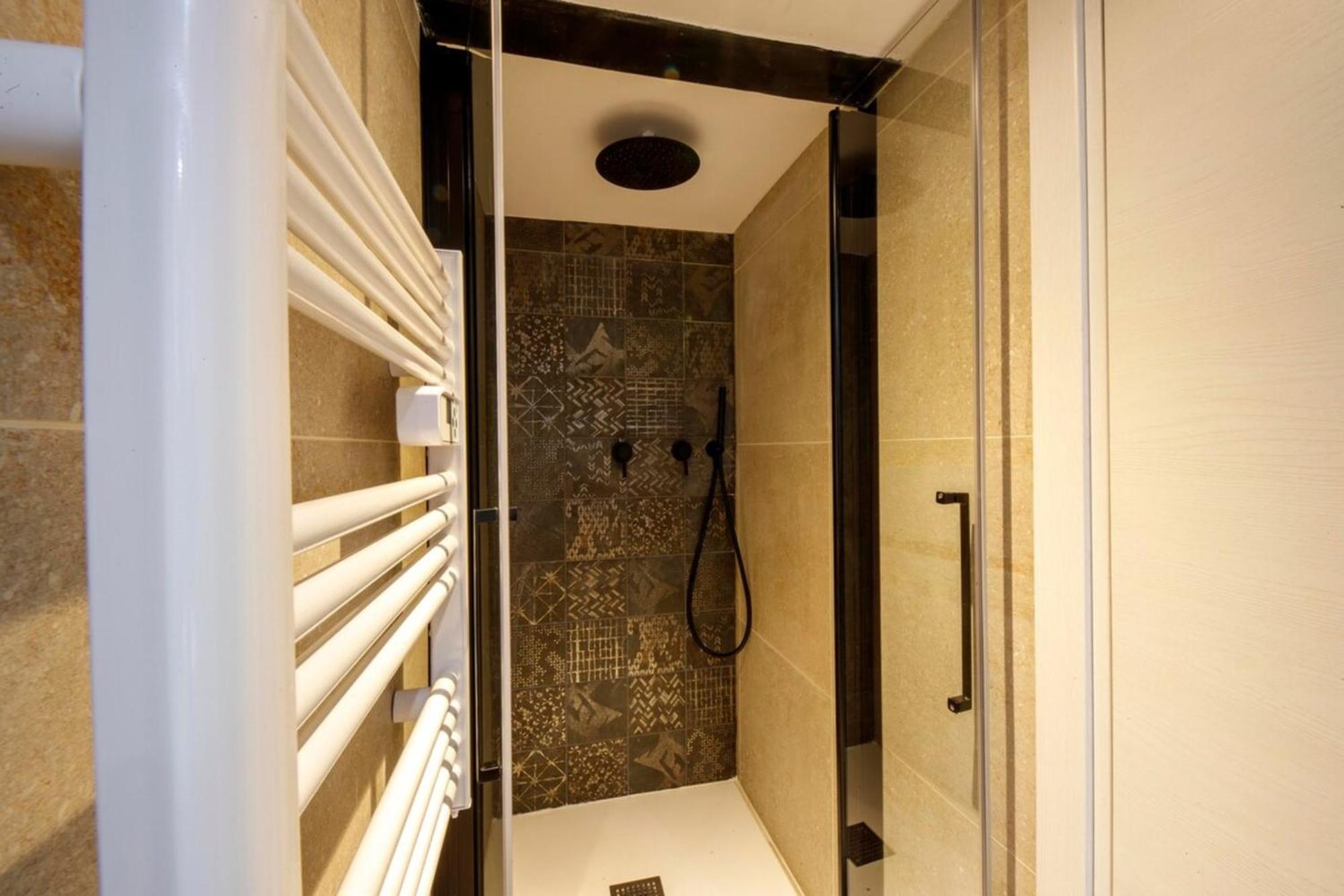 06A2 - Heart Of Old Nice Beautiful Renovated Apartment Εξωτερικό φωτογραφία